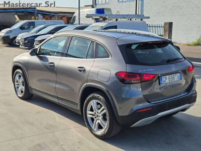 Mercedes-Benz GLA SUV 250 e phev Business Extra auto (4)