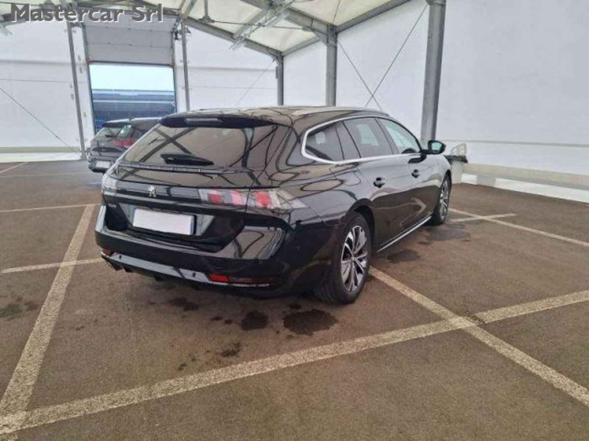 Peugeot 508 SW BlueHDi 160 Stop&Start EAT8 Allure (2)
