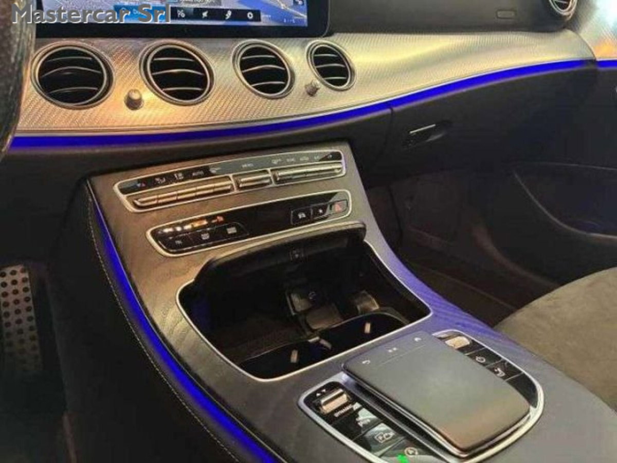 Mercedes-Benz Classe C Station Wagon 220 d mhev AMG Line Premium Plus 4matic 200cv auto (7)