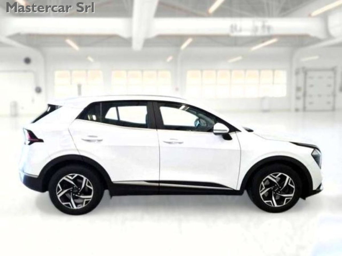 Kia Sportage 1.6 CRDi MHEV Business (4)