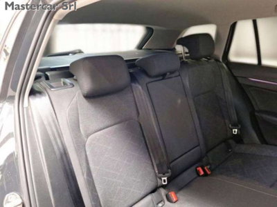 Volkswagen Golf Variant 2.0 tdi Life 115cv (8)