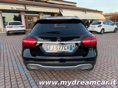 Mercedes-Benz GLA SUV 200 d Automatic Sport (14)