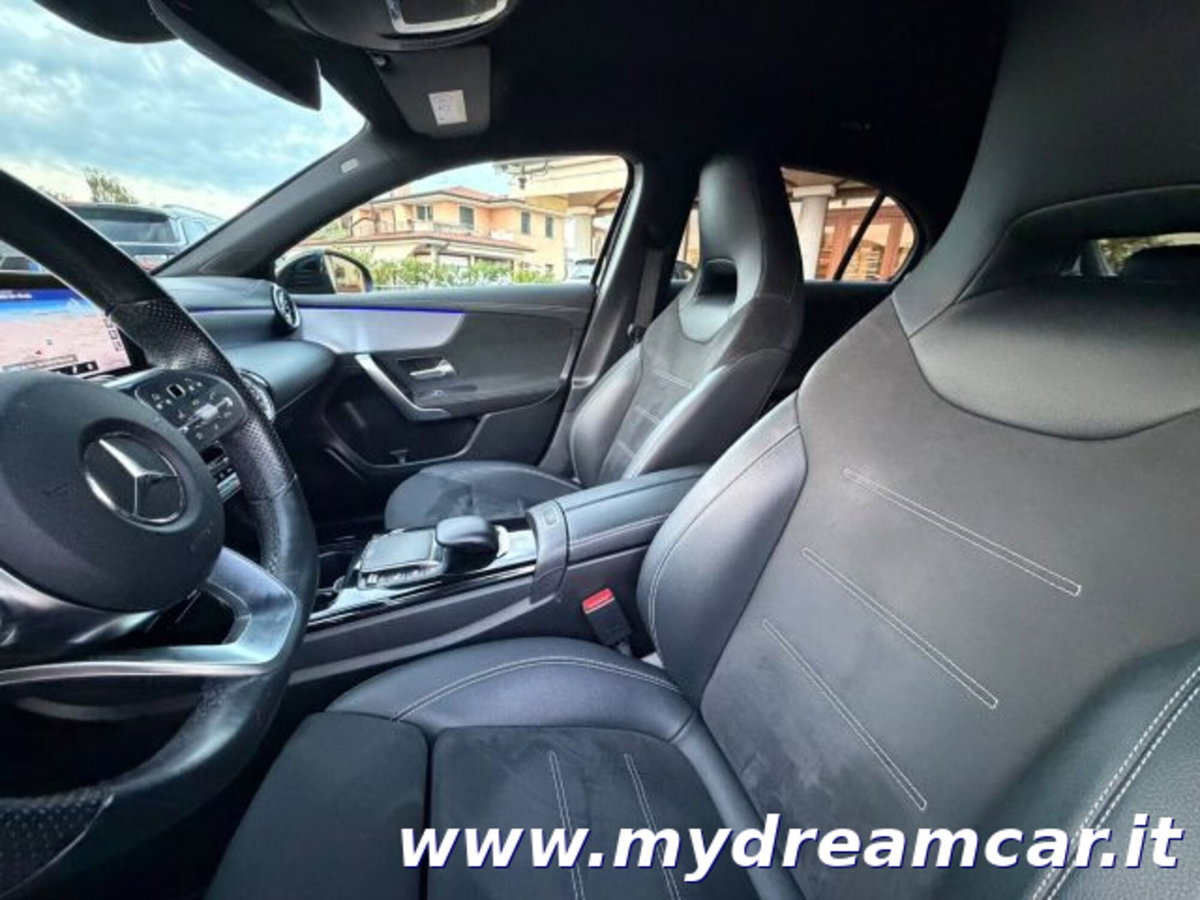 Mercedes-Benz Classe A Sedan 180 d Automatic 4p. Premium (11)