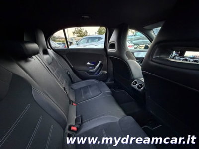Mercedes-Benz Classe A Sedan 180 d Automatic 4p. Premium (19)