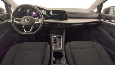 Volkswagen Golf Variant 1.0 eTSI EVO DSG Life (9)
