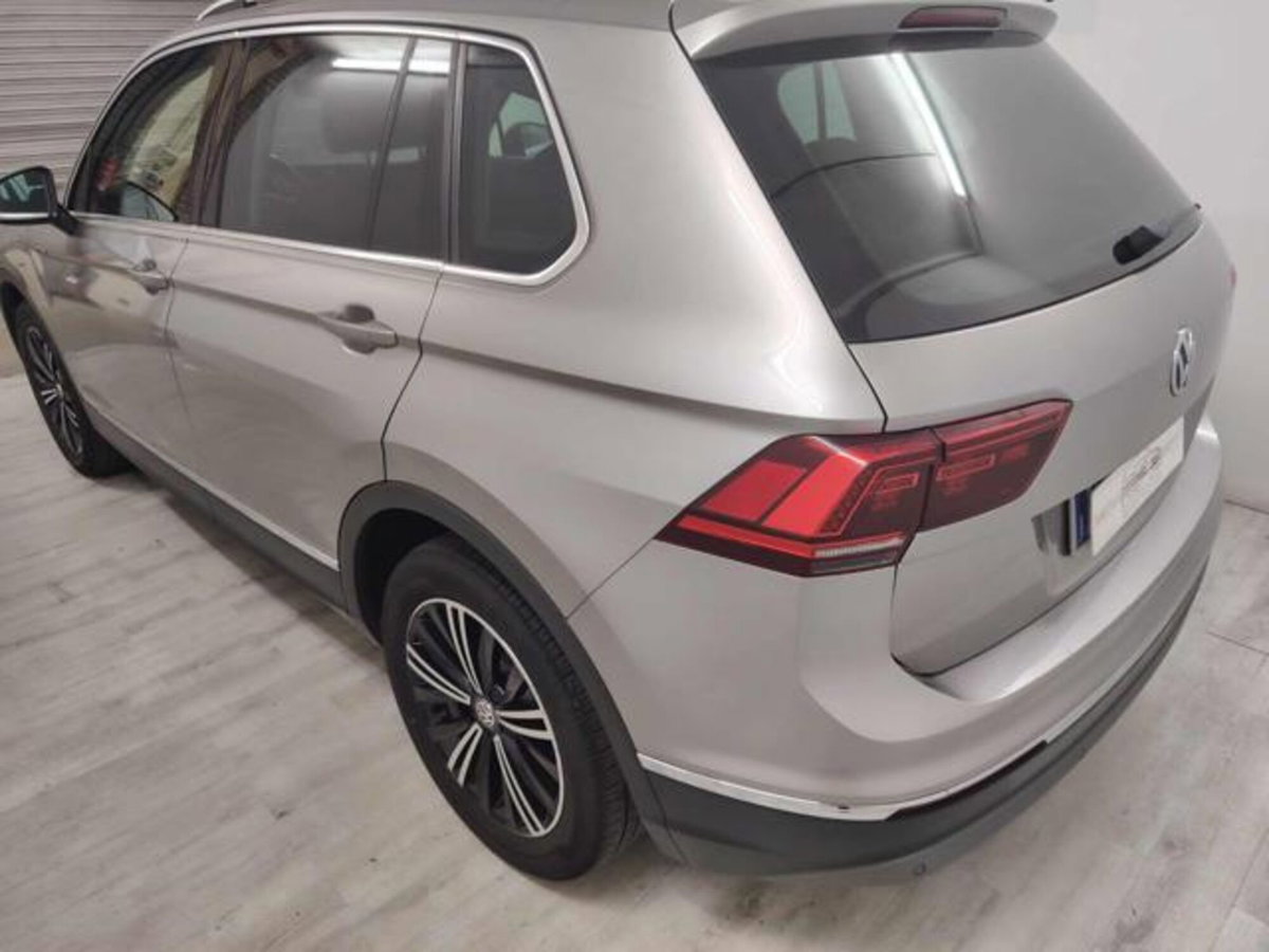 Volkswagen Tiguan 1.5 TSI 150 CV DSG ACT R-Line (4)