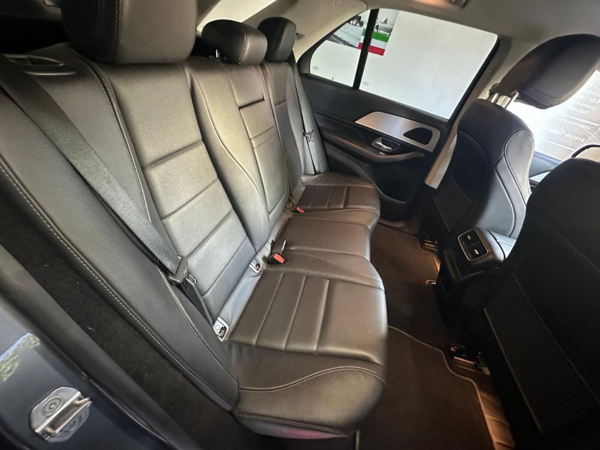 Mercedes-Benz GLE SUV 300 d 4Matic Sport (10)