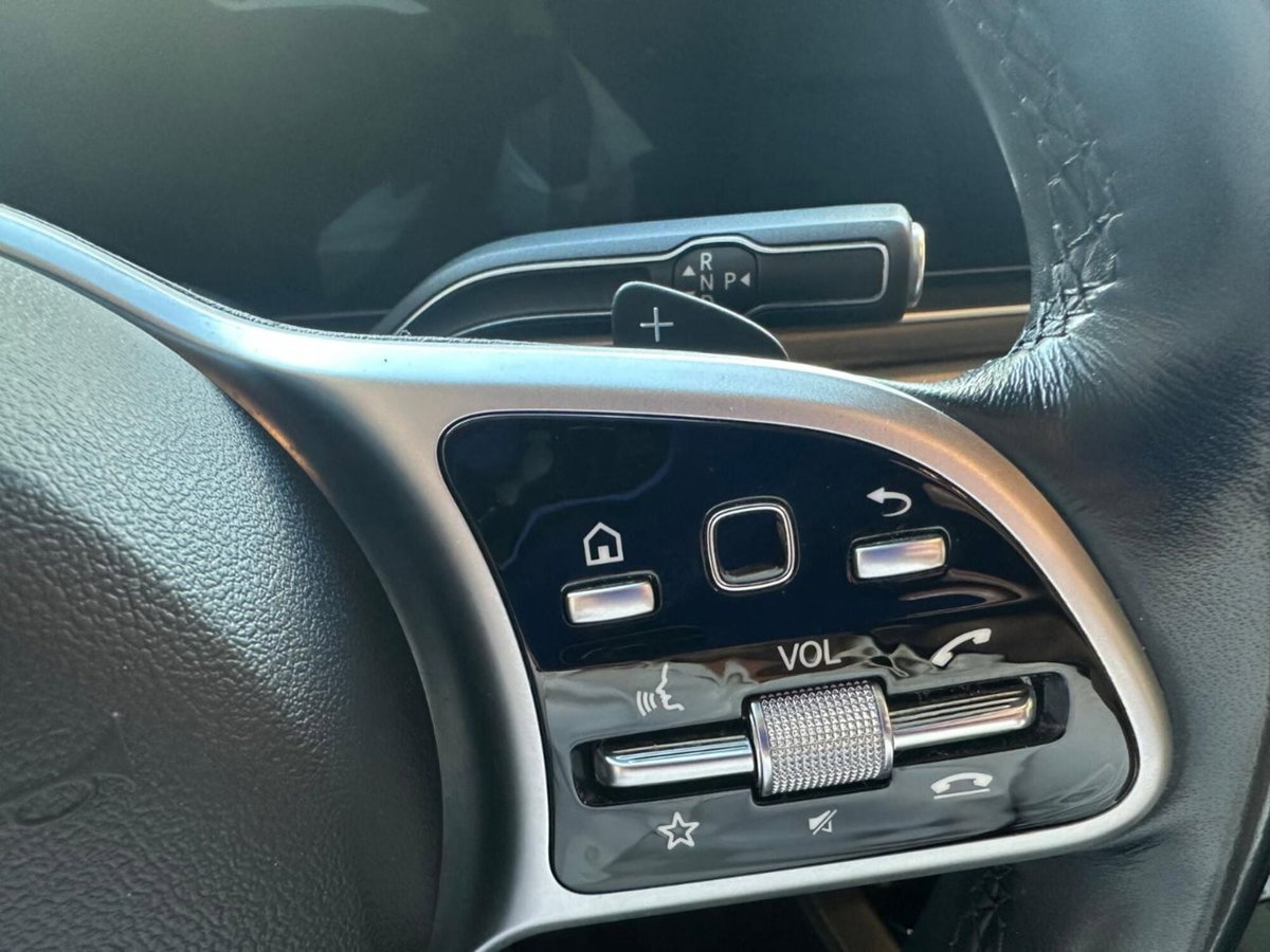Mercedes-Benz GLE SUV 300 d 4Matic Sport (17)