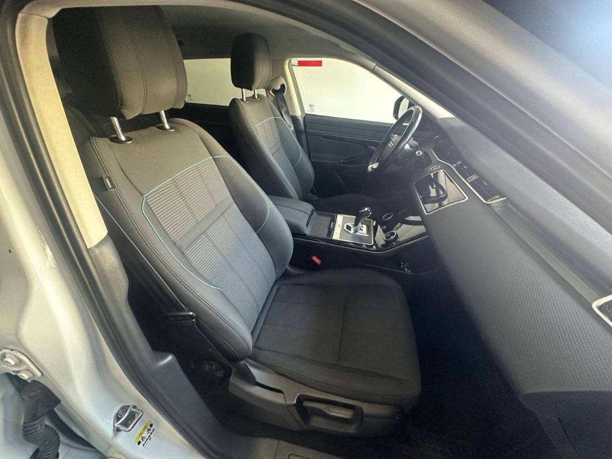 Land Rover Range Rover Evoque 2.0D I4-L.Flw 150CV AWD Auto R-Dynamic SE (9)