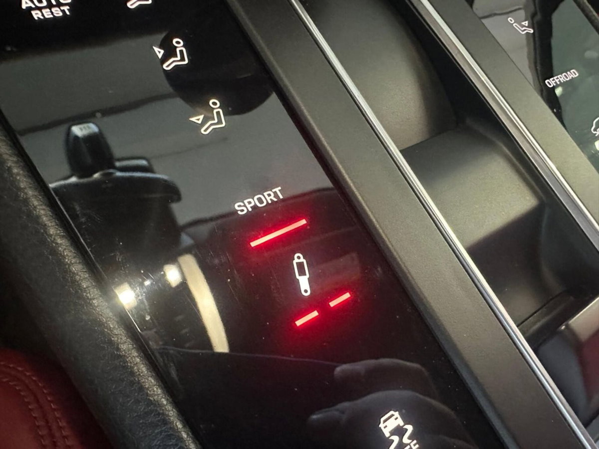 Porsche Macan 2.9 S 380cv pdk (18)