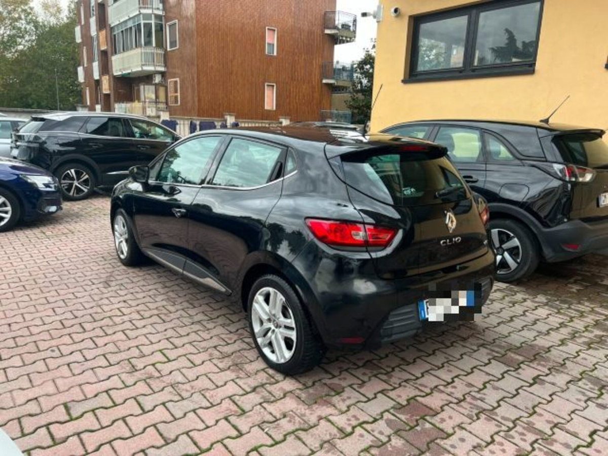 Renault Clio dCi 8V 75CV Start&Stop 5 porte Energy Life (4)