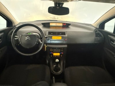 Citroen C4 1.6 16V VTi 120CV VTR (11)