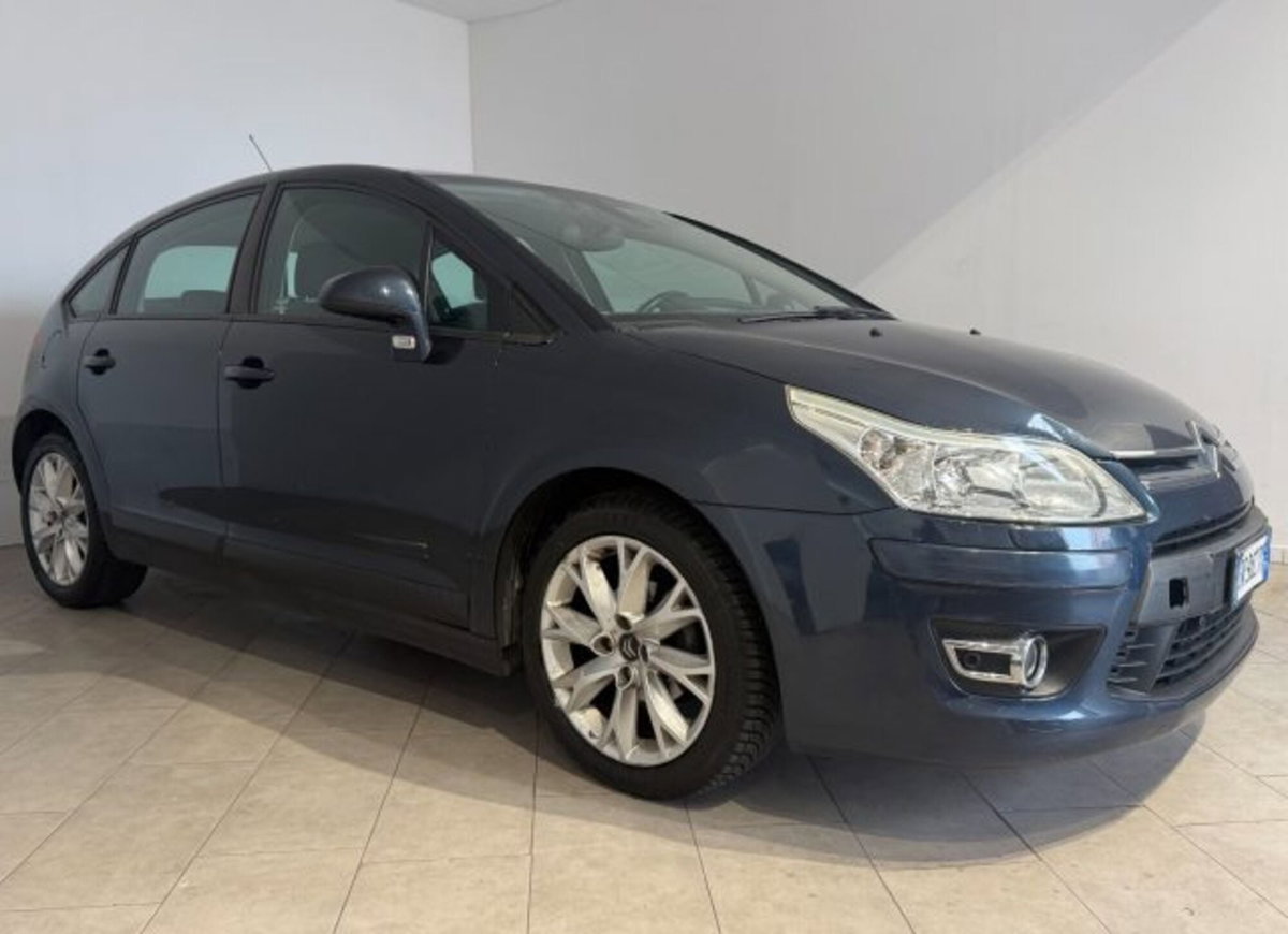 Citroen C4 1.6 16V VTi 120CV VTR (2)