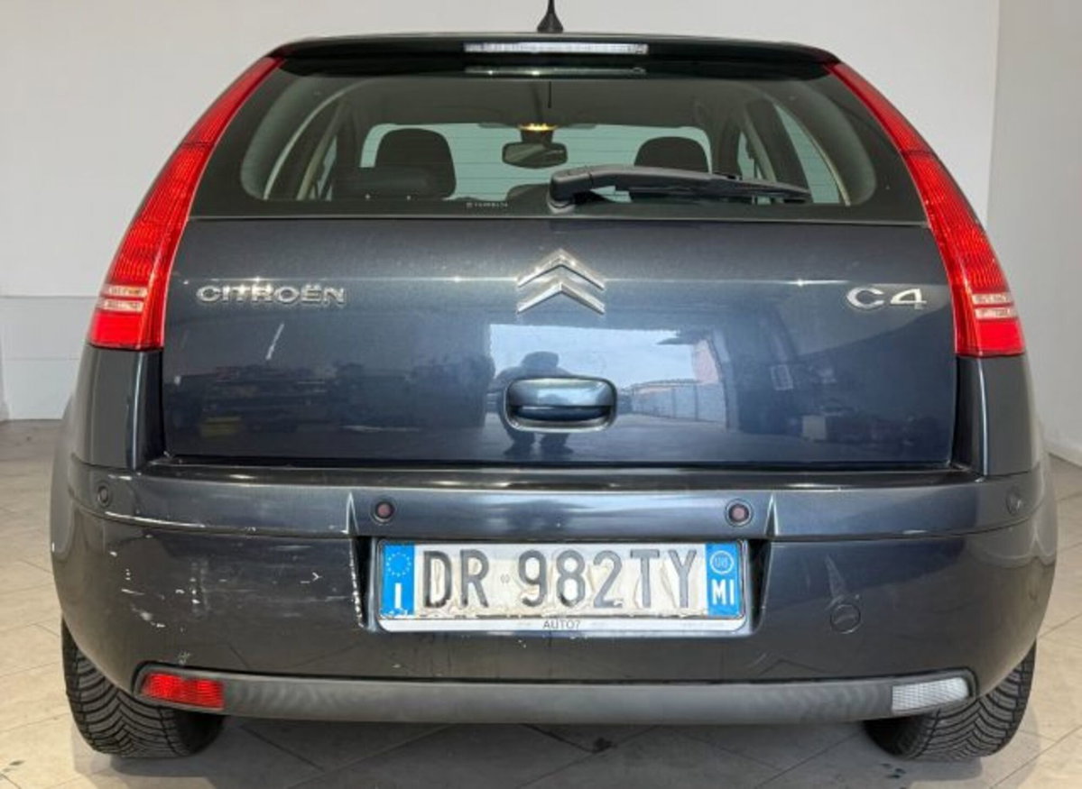 Citroen C4 1.6 16V VTi 120CV VTR (5)