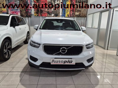 Volvo XC40 T3 Geartronic Momentum Pro (5)