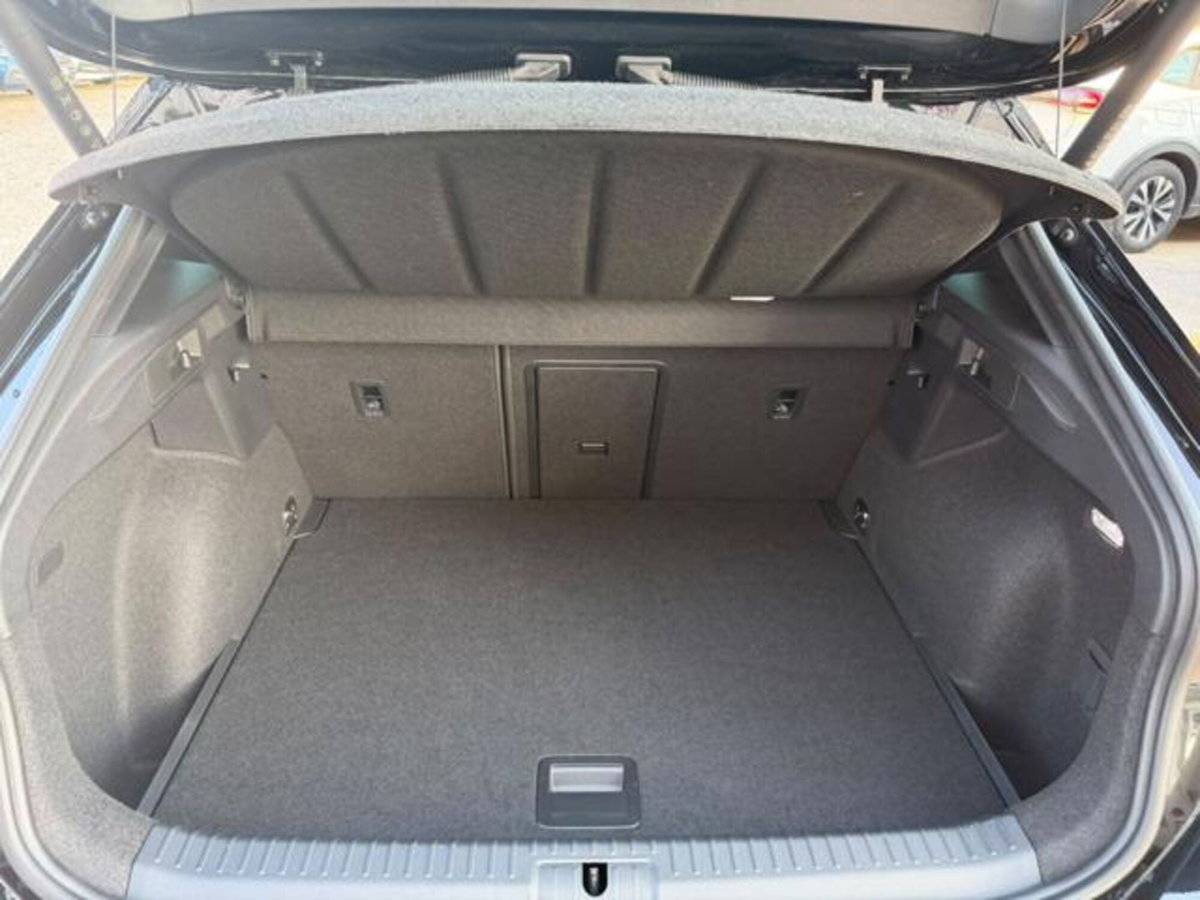 Cupra Formentor 1.5 hybrid 150cv dsg (15)