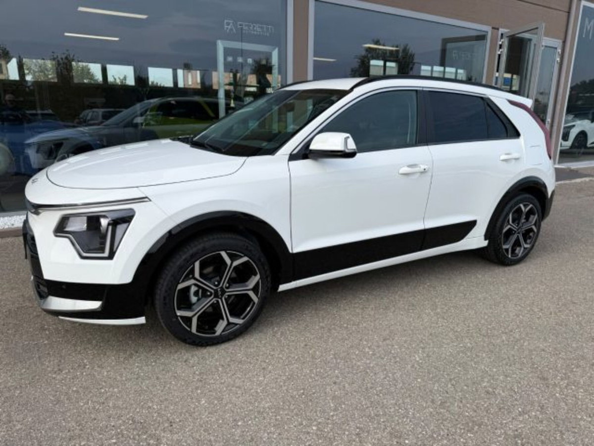 Kia Niro 1.6 GDi DCT HEV Style (2)