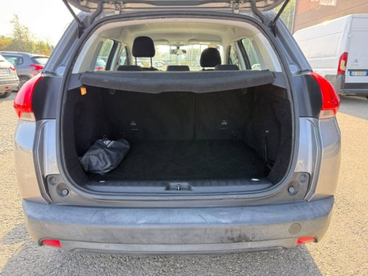Peugeot 2008 75 Active (11)