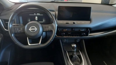 Nissan Qashqai 1.3 mhev N-Connecta 2wd 140cv (10)