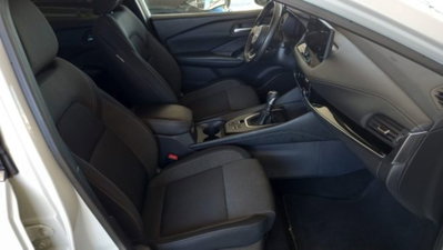 Nissan Qashqai 1.3 mhev N-Connecta 2wd 140cv (13)
