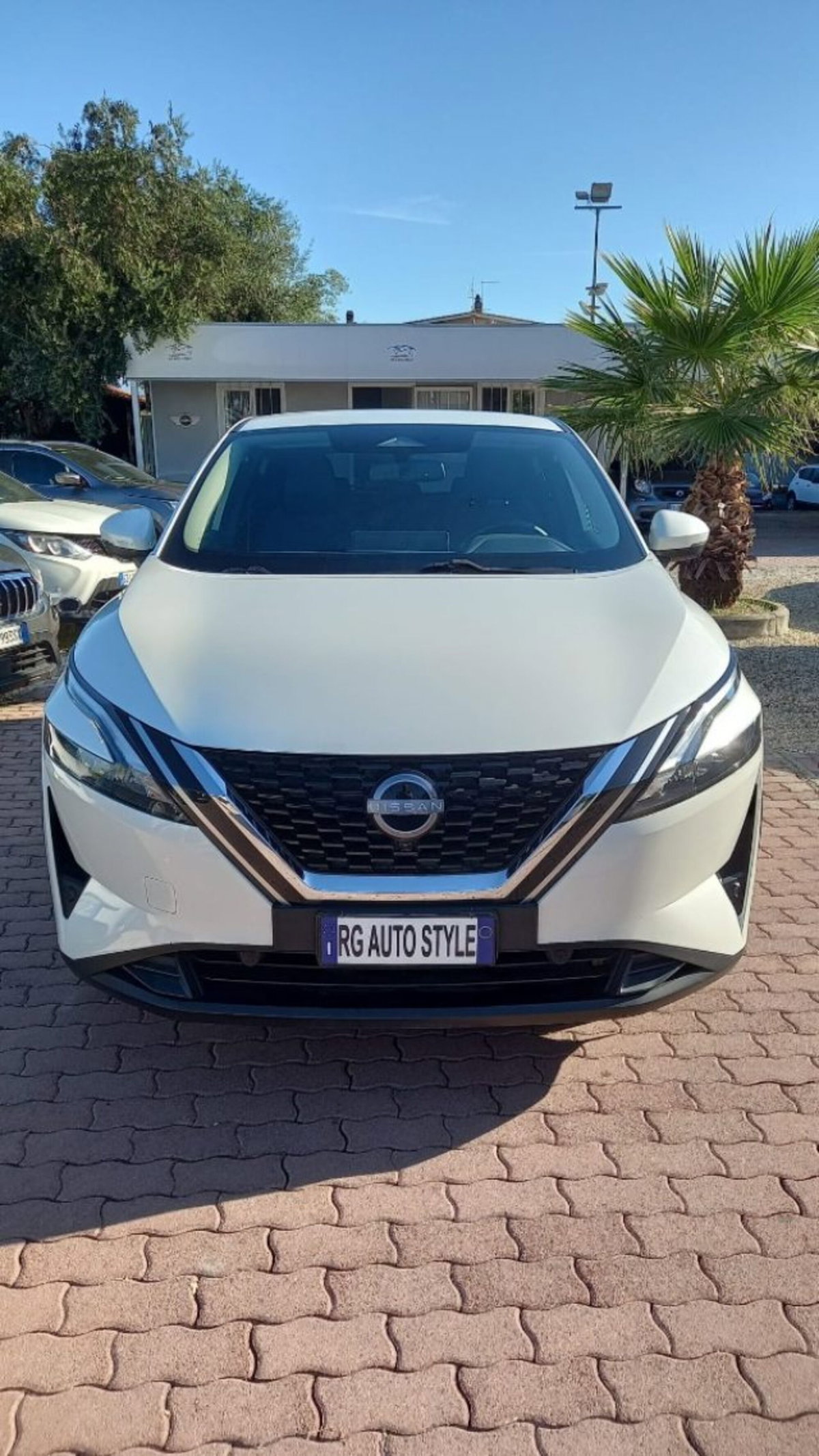 Nissan Qashqai 1.3 mhev N-Connecta 2wd 140cv (2)