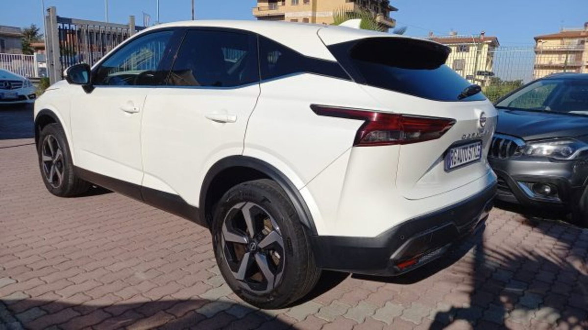 Nissan Qashqai 1.3 mhev N-Connecta 2wd 140cv (5)