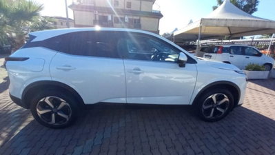 Nissan Qashqai 1.3 mhev N-Connecta 2wd 140cv (8)