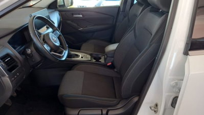 Nissan Qashqai 1.3 mhev N-Connecta 2wd 140cv (9)