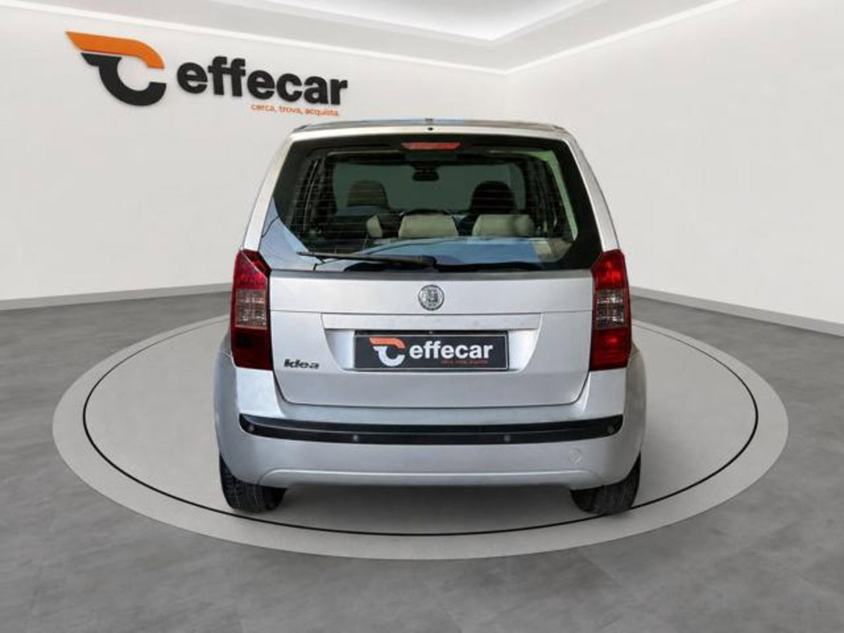 Fiat Idea 1.4 FreeRide (5)