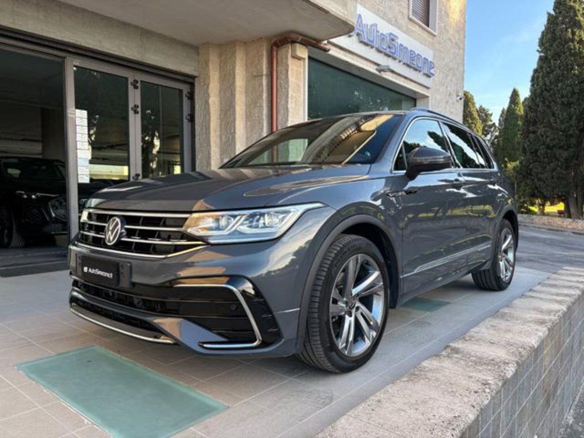 Volkswagen Tiguan 2.0 TDI 150 CV SCR DSG 4MOTION R-Line