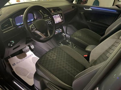 Volkswagen Tiguan 2.0 TDI 150 CV SCR DSG 4MOTION R-Line (14)