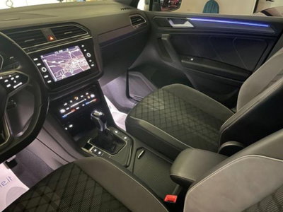 Volkswagen Tiguan 2.0 TDI 150 CV SCR DSG 4MOTION R-Line (17)