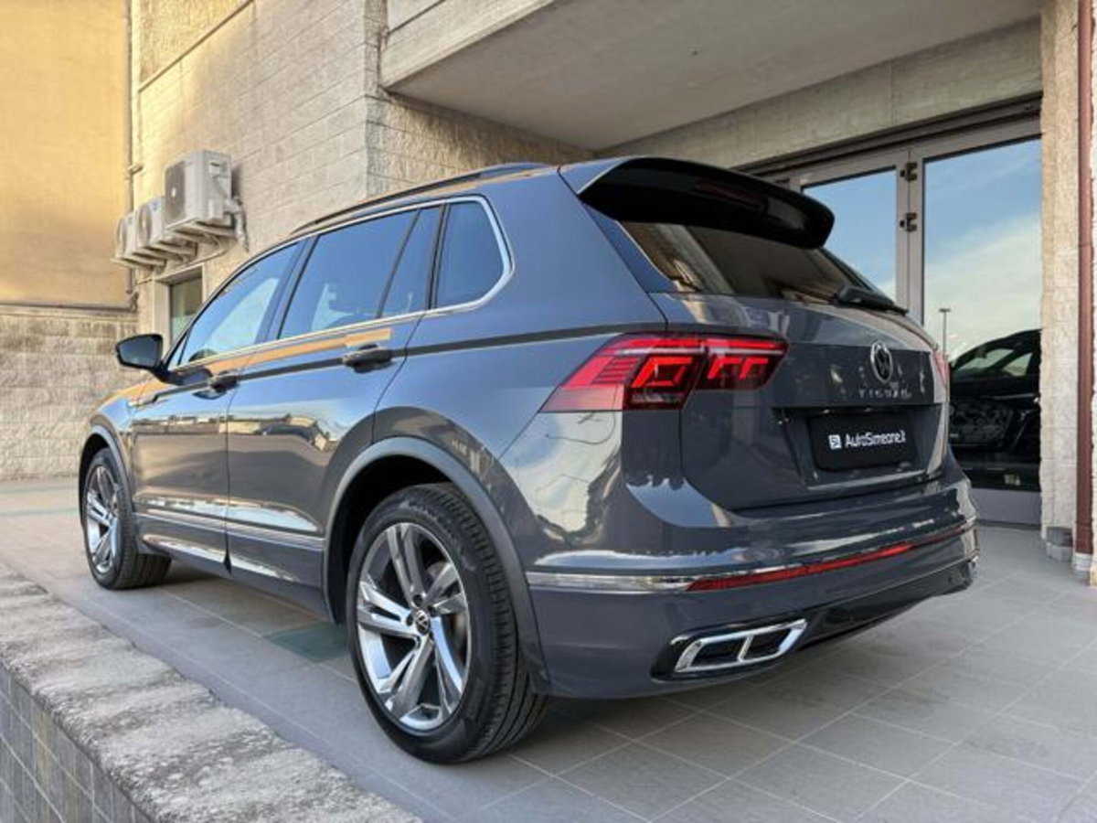 Volkswagen Tiguan 2.0 TDI 150 CV SCR DSG 4MOTION R-Line (7)