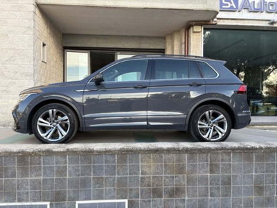 Volkswagen Tiguan 2.0 TDI 150 CV SCR DSG 4MOTION R-Line (8)