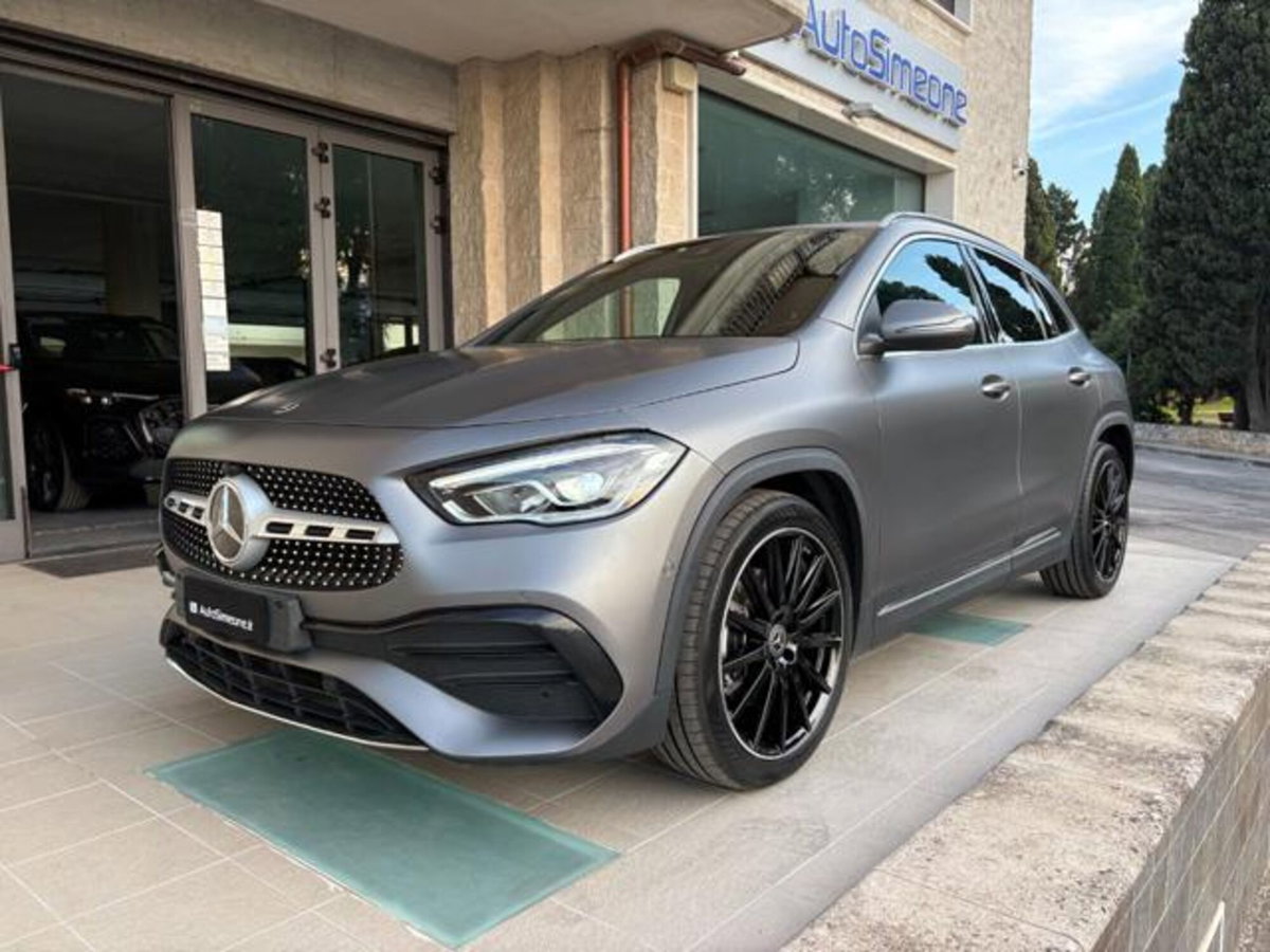 Mercedes-Benz GLA SUV 200 d Automatic 4Matic Premium