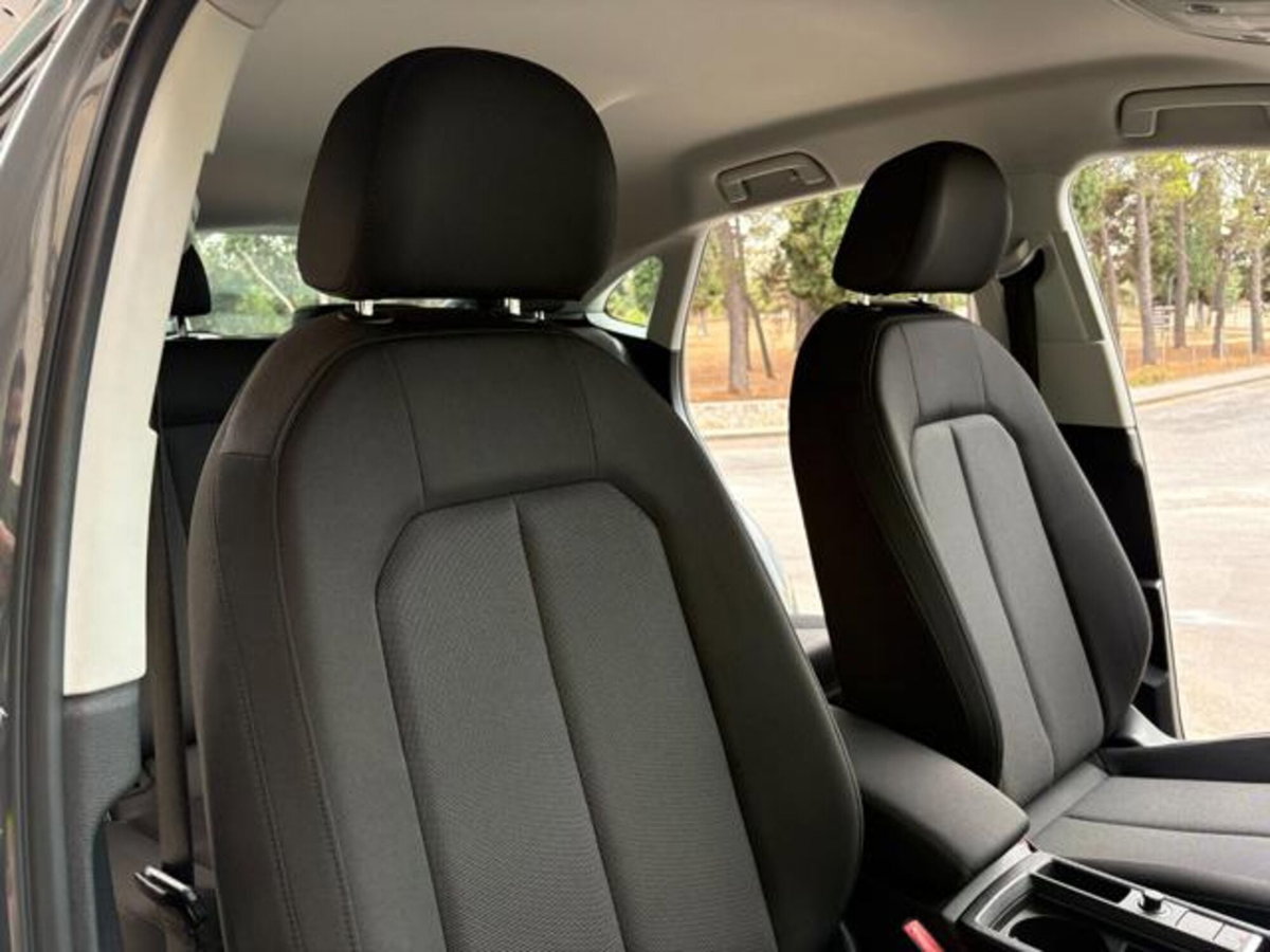 Audi Q3 Sportback 35 TDI quattro S tronic Business Plus (10)