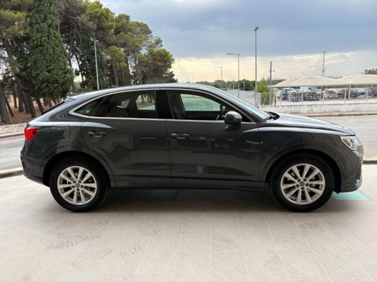 Audi Q3 Sportback 35 TDI quattro S tronic Business Plus (4)