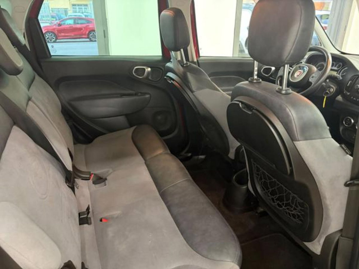 Fiat 500L Living 1.6 Multijet 105 CV Lounge (9)