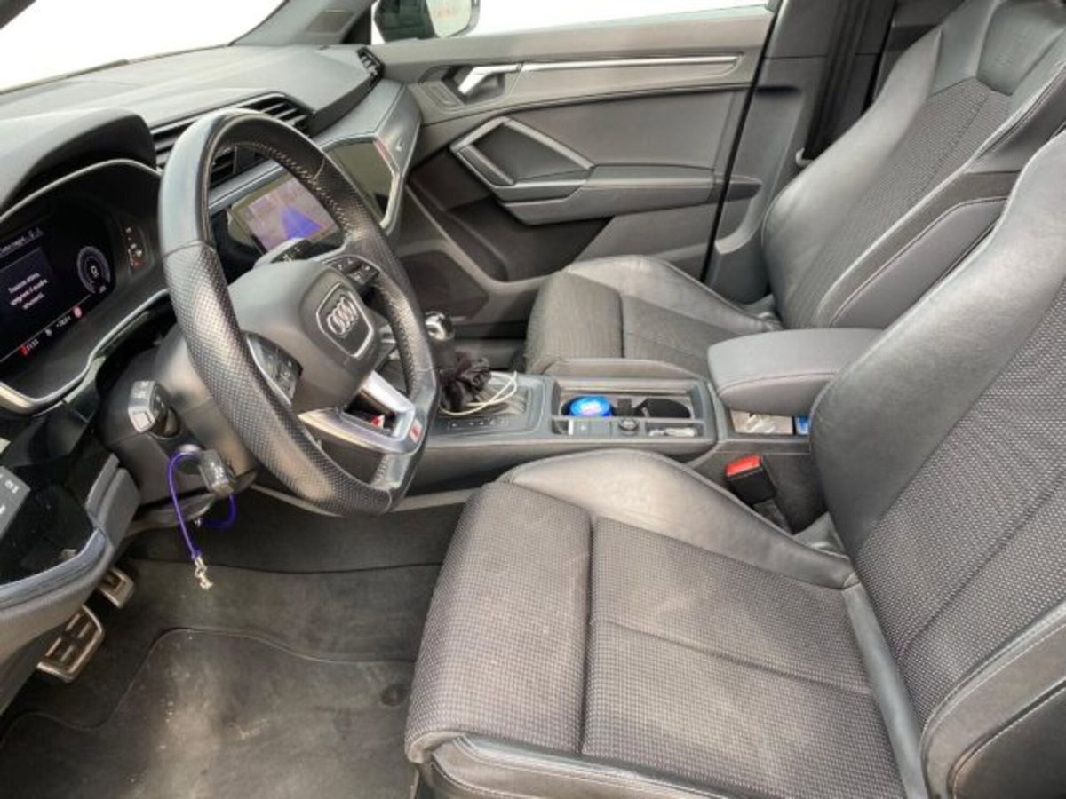 Audi Q3 Sportback 35 TDI quattro S tronic S line edition (10)