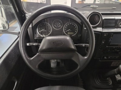 Land Rover Defender 110 2.4 TD4 Station Wagon E (14)