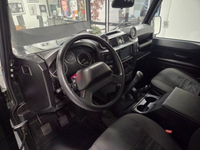 Land Rover Defender 110 2.4 TD4 Station Wagon E (7)