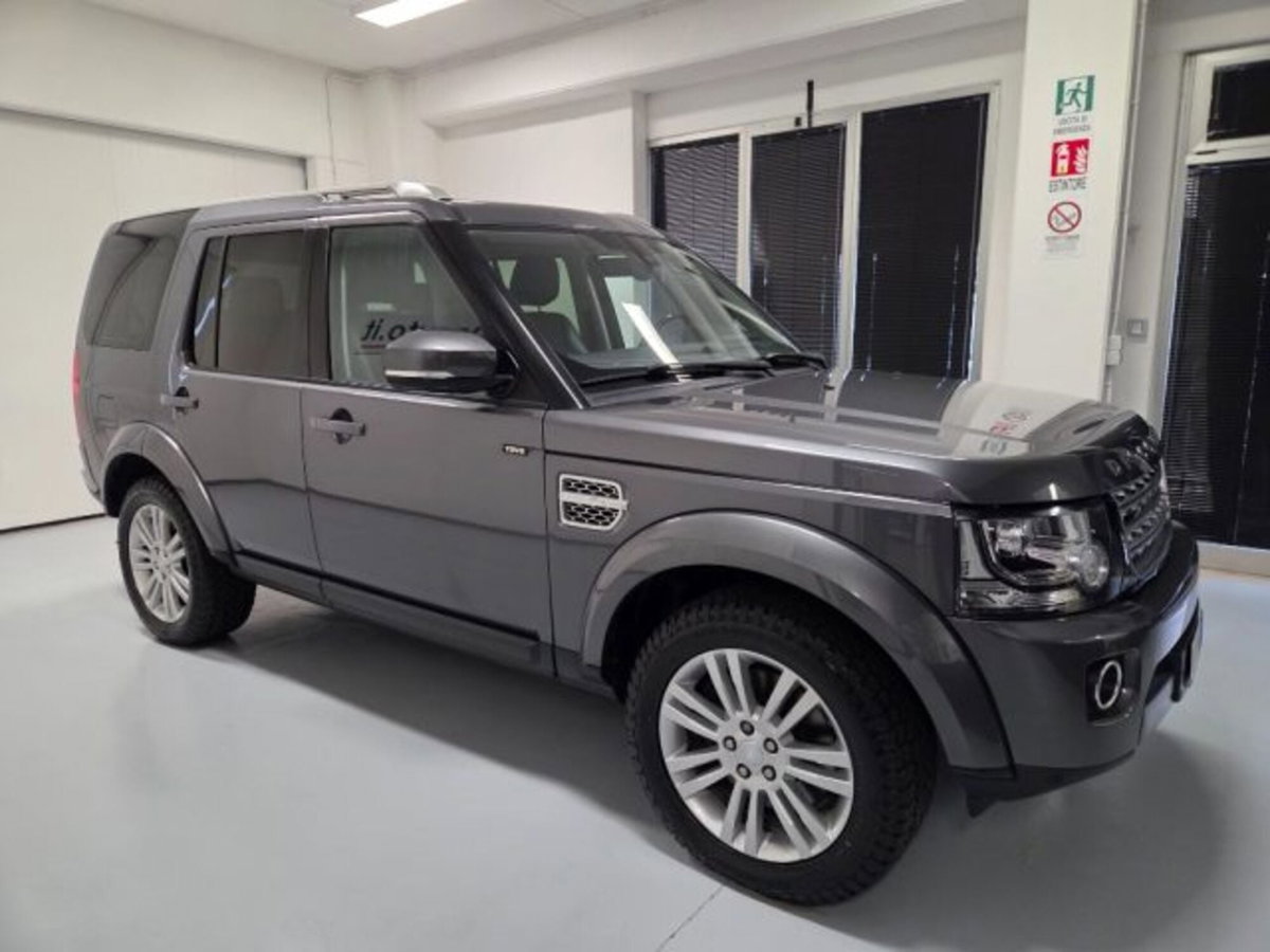 Land Rover Discovery 4 3.0 TDV6 211CV HSE (3)