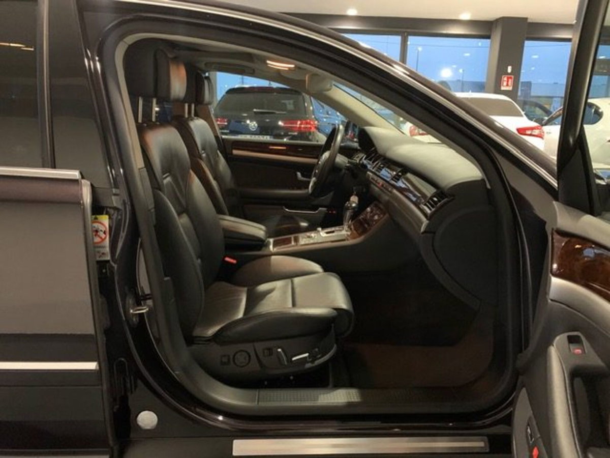 Audi A8 3.0 V6 TDI F.AP. quattro tiptronic (17)