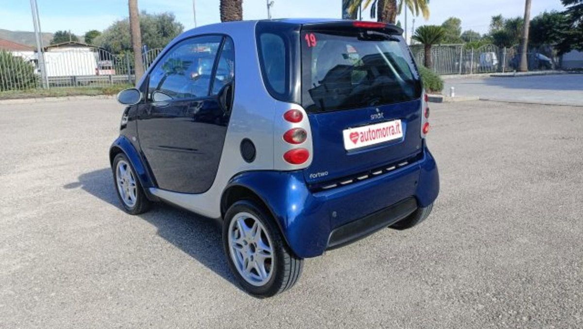 smart Fortwo 800 coupé passion cdi (4)