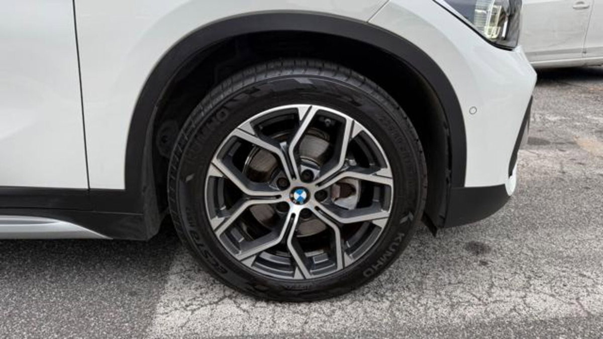 BMW X1 sDrive 18d xLine (4)
