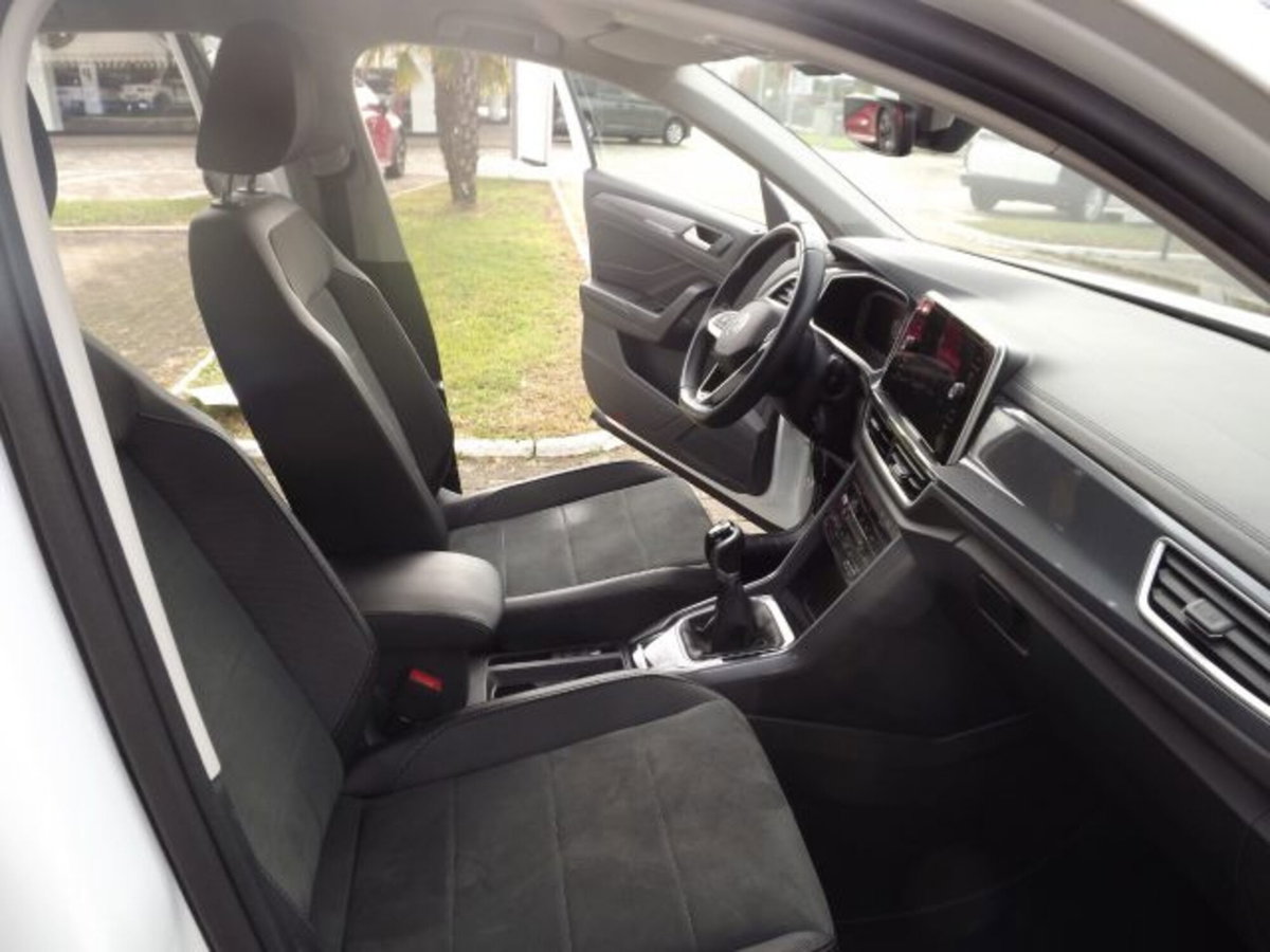 Volkswagen T-Roc 1.0 TSI Style (15)