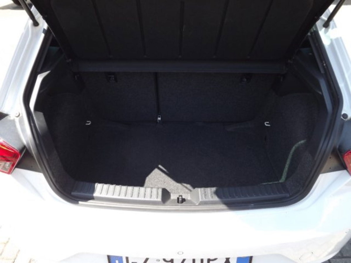 SEAT Ibiza 1.0 EcoTSI 115 CV DSG 5 porte FR (11)