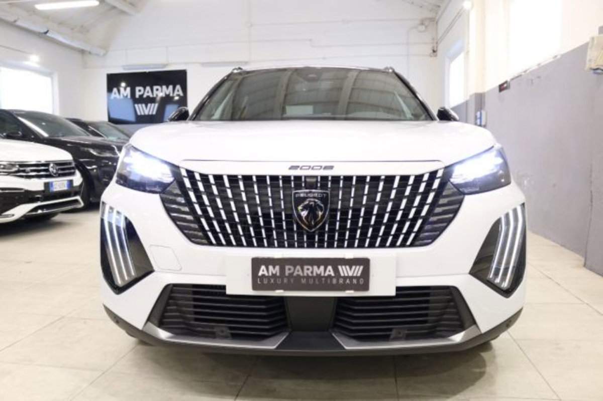 Peugeot 2008 PureTech 130 S&S GT (2)