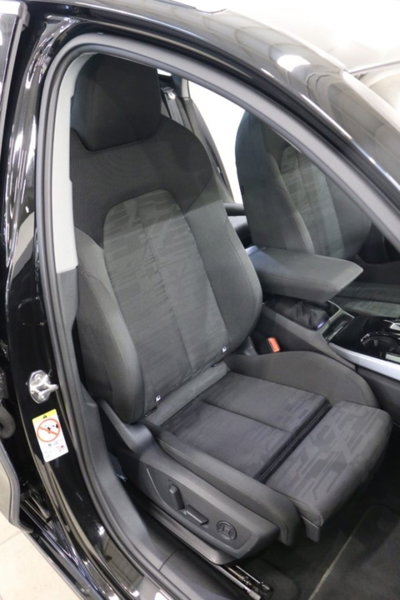 Audi A6 Avant 40 2.0 TDI quattro ultra S tronic Business (8)