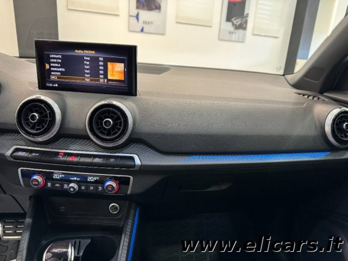 Audi Q2 Q2 30 TDI S tronic Identity Black (17)